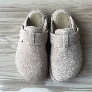 The Frankie Shop x Ilio Smeraldo loafers clogs